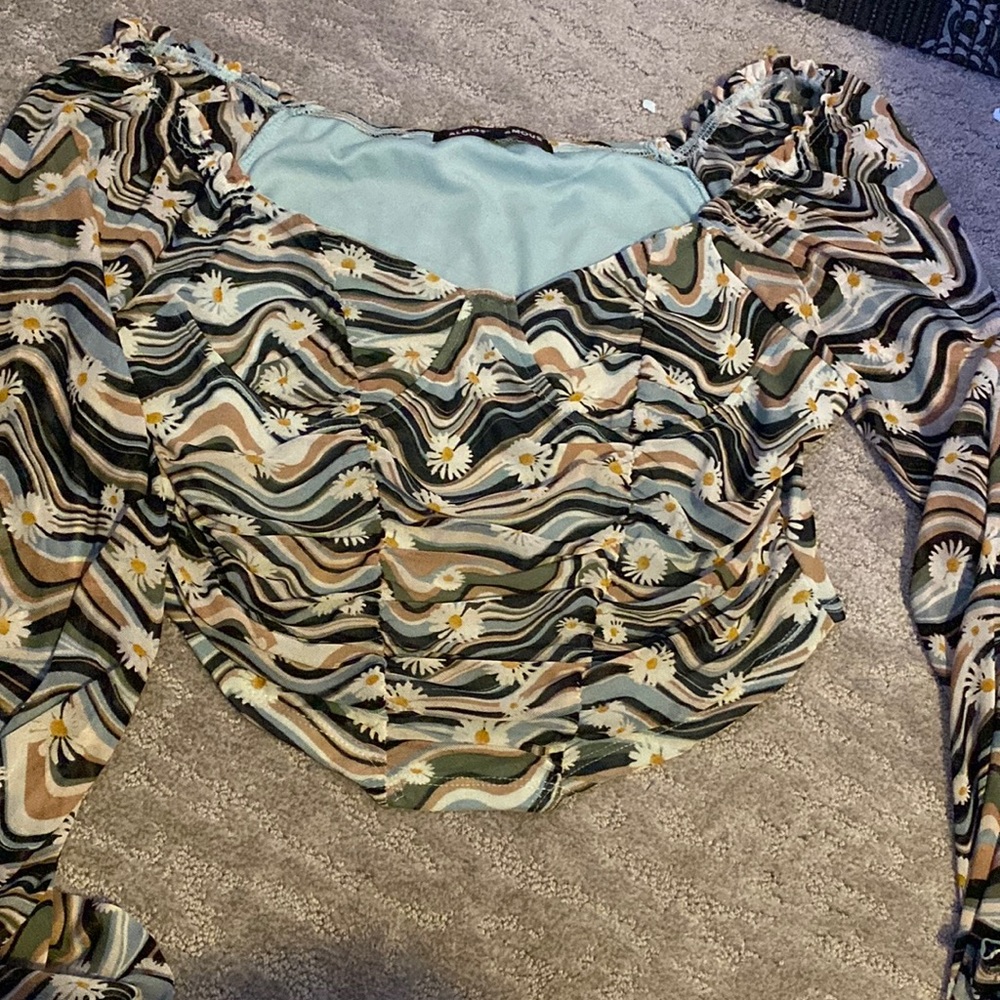 funky flower print crop top